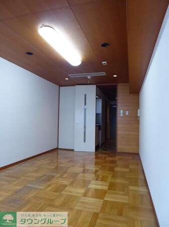 ステアーズアパートメントの物件内観写真